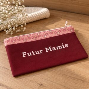 Pochette personnalisée brodée Melocotone